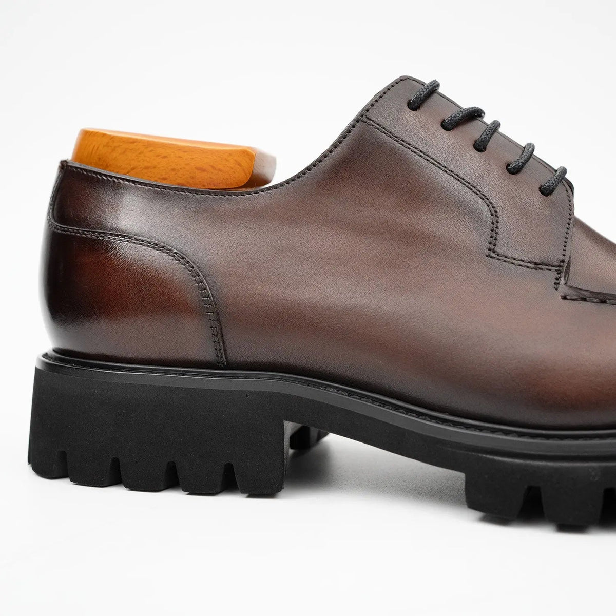Brown Calfskin Apron-Toe Derby Shoes with Lug Sole