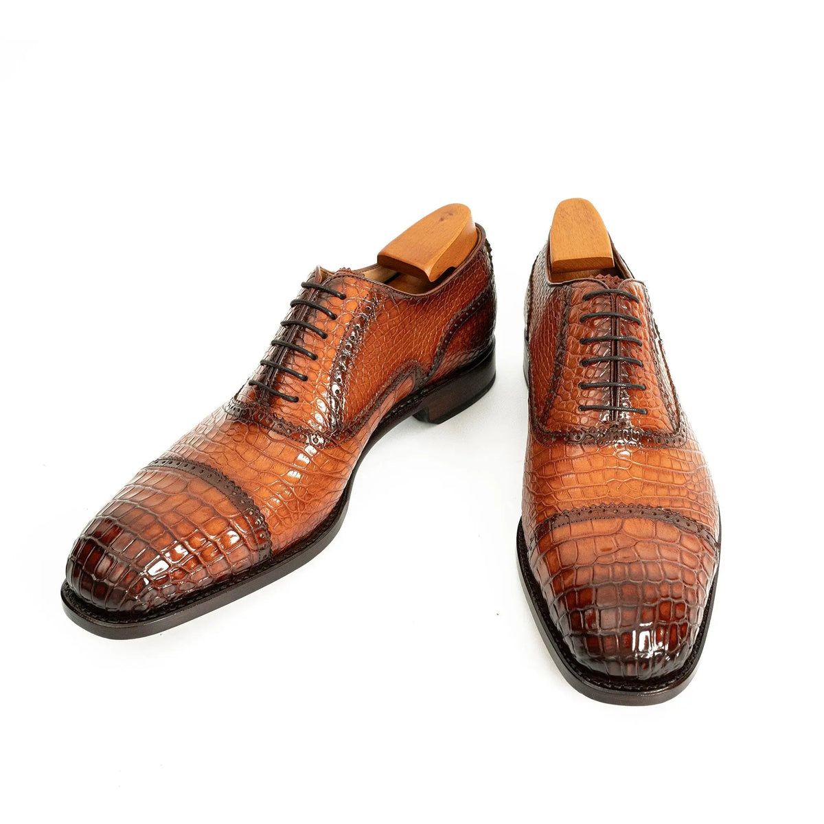 Orange-Brown Cap-Toe Oxford Shoes with Perforated Detail