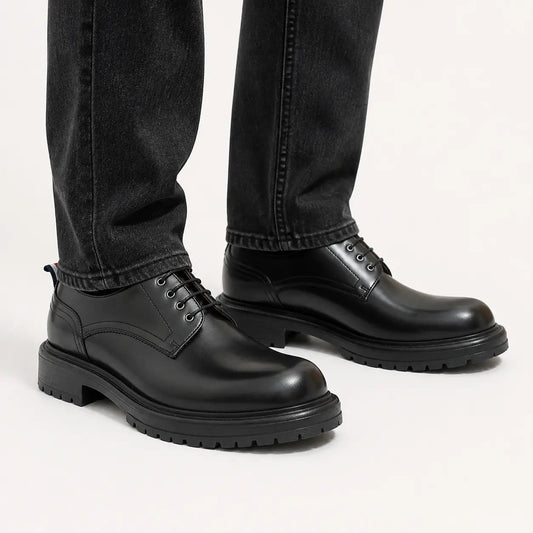 Black Plain-Toe Derby Shoes with Pull Tab