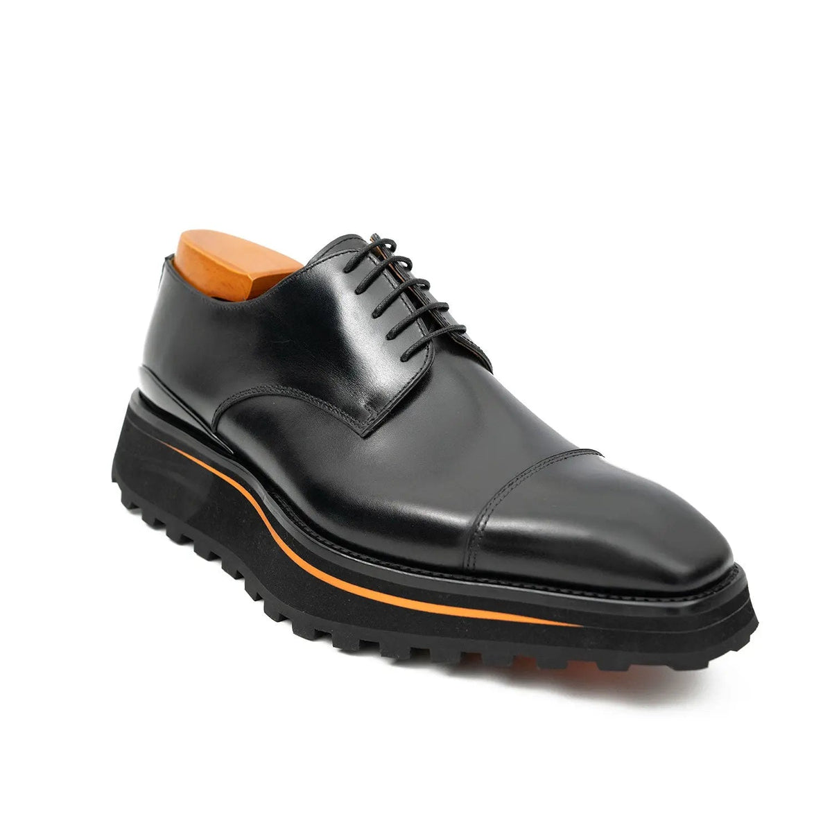Black Cap-Toe Derby Shoes with Brown-Edge Lug Sole