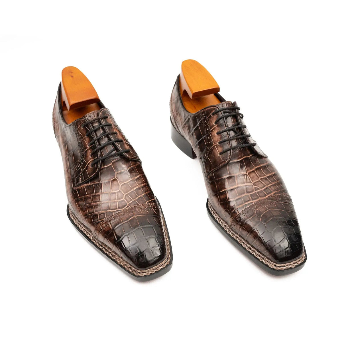 Brown Textured Derby Shoe with Dark Toe