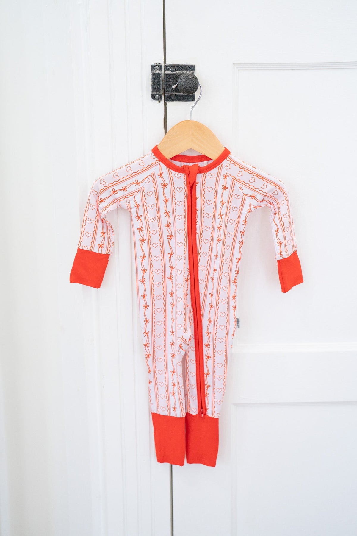 Striped Hearts | Zippy