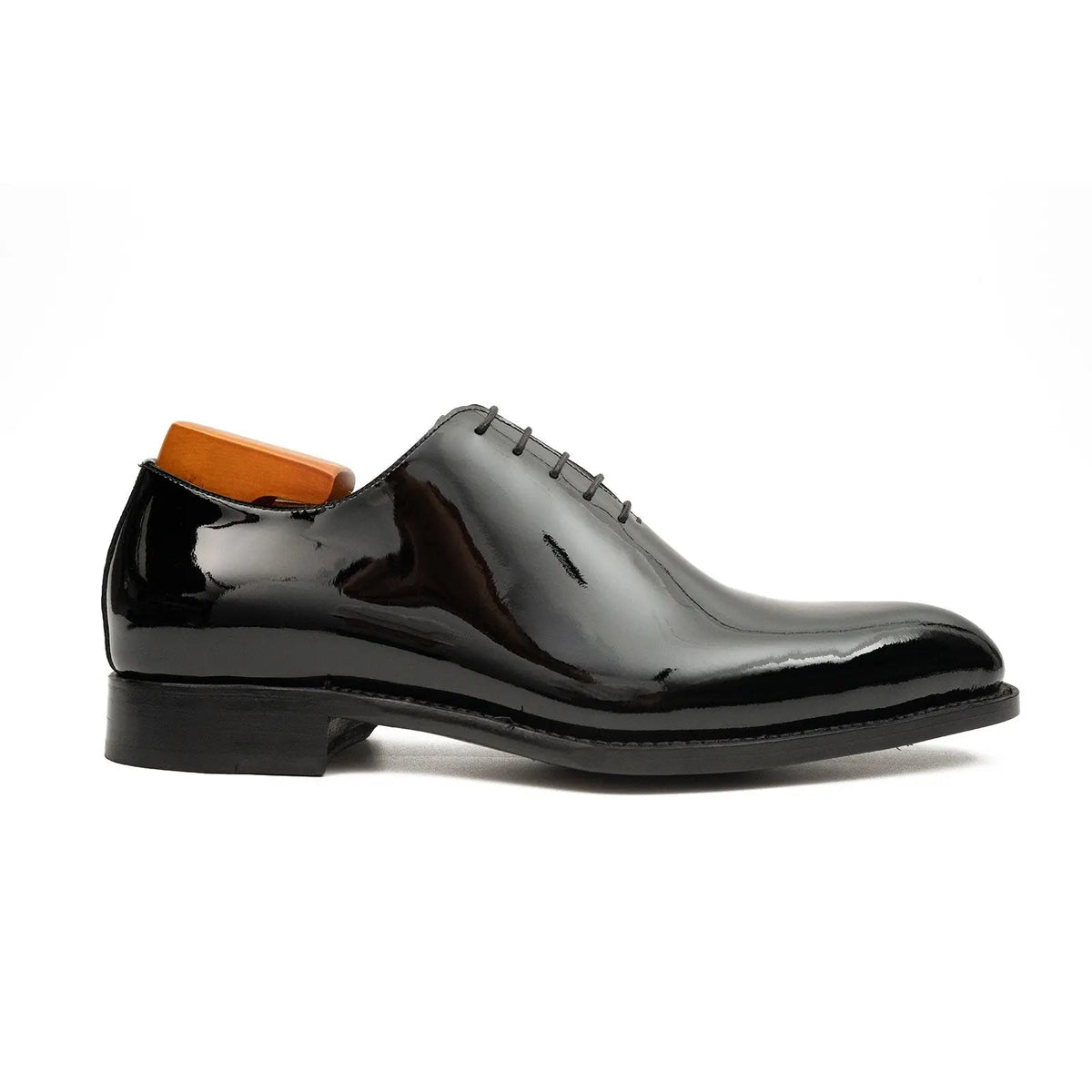 Black Plain-Toe Oxford Shoes with High-Gloss Finish