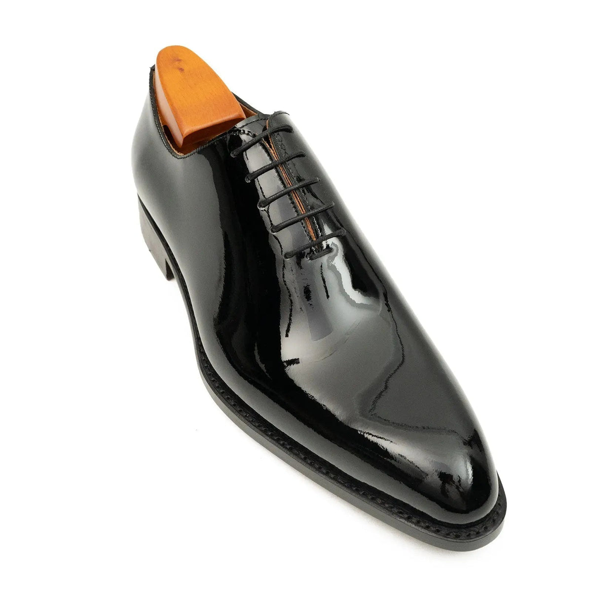 Black Plain-Toe Oxford Shoes with High-Gloss Finish
