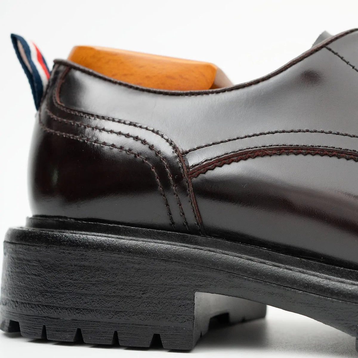 Very Dark Reddish Brown Plain-Toe Derby Shoes with Pull Tab