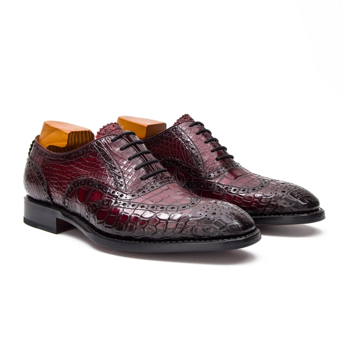 Burgundy Wingtip Oxford Shoes with Scale-Pattern Texture