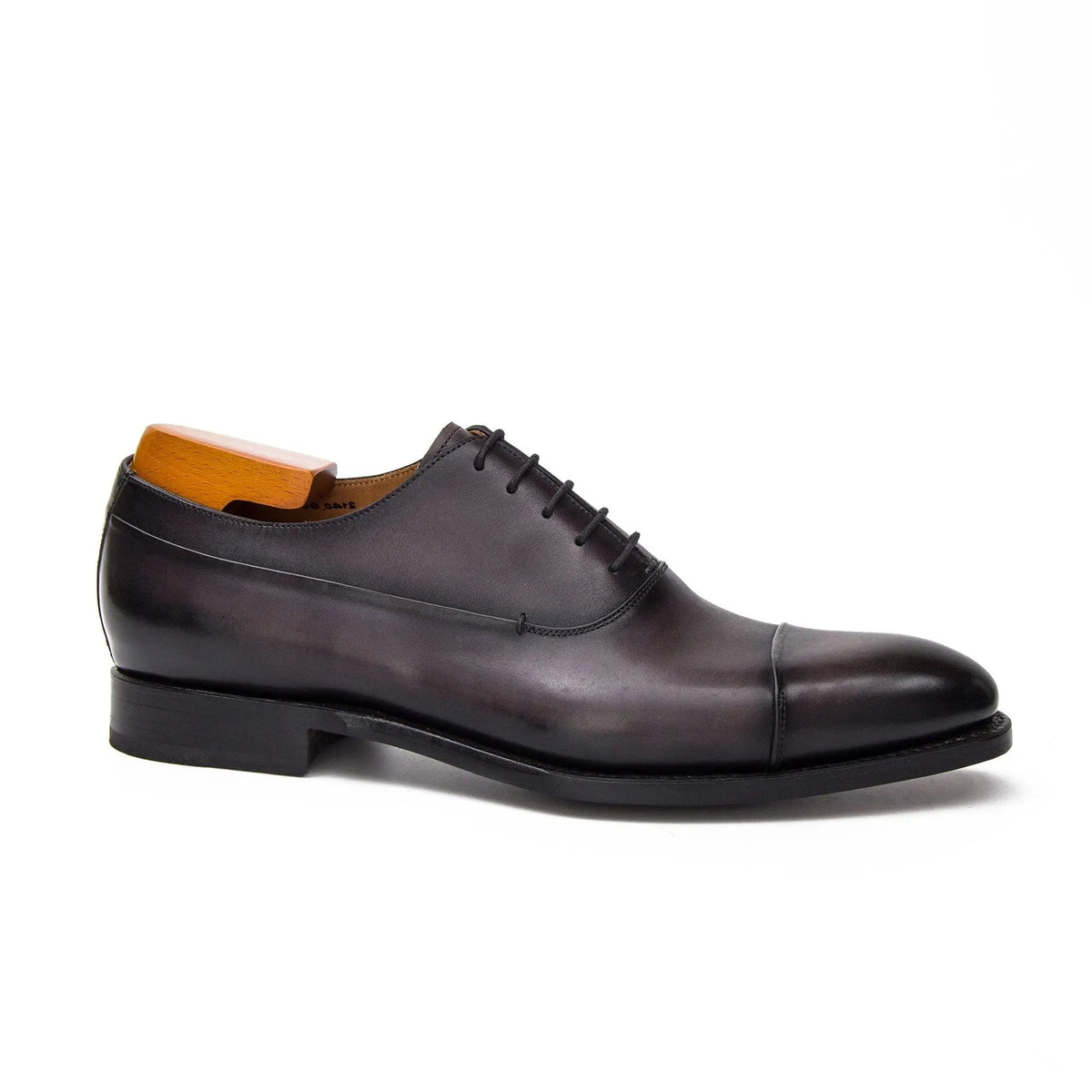 Gray-Brown Cap-Toe Oxford Shoes with Low-Gloss Finish