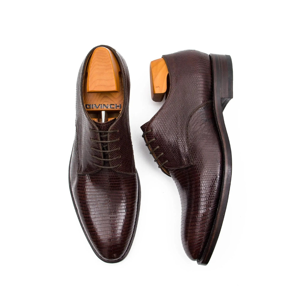 Brown Plain-Toe Derby Shoes with Fine Scale Texture