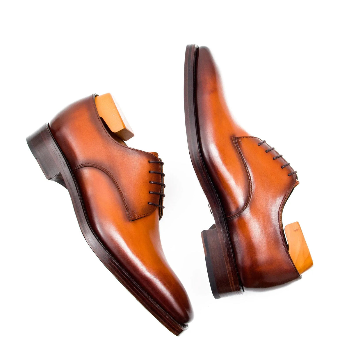 Orange-Brown Square-Toe Derby Shoes with Polished Finish