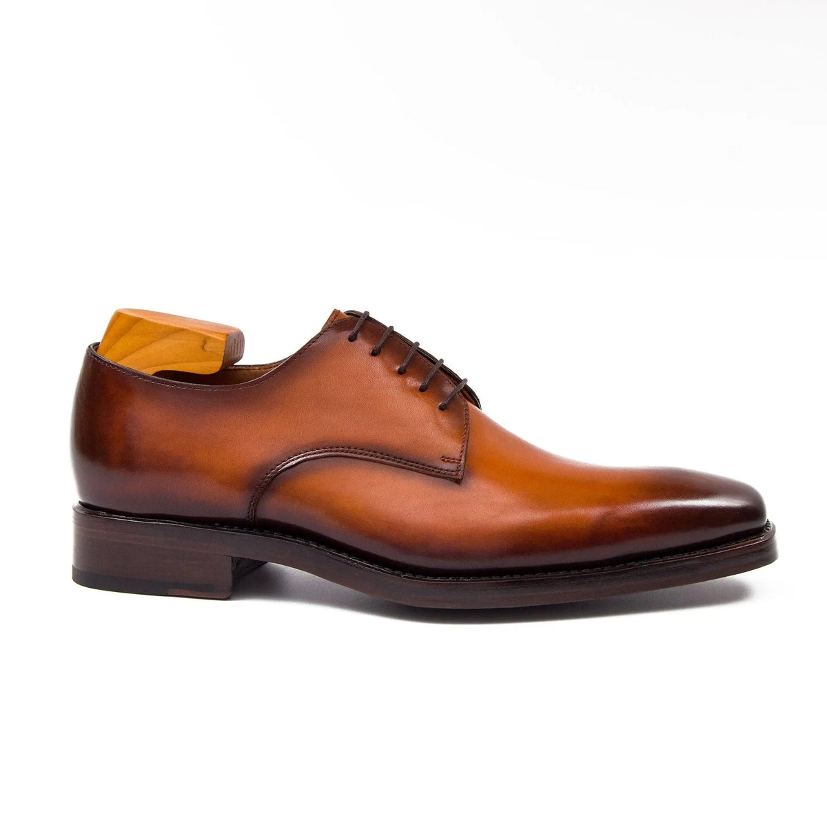 Orange-Brown Square-Toe Derby Shoes with Polished Finish