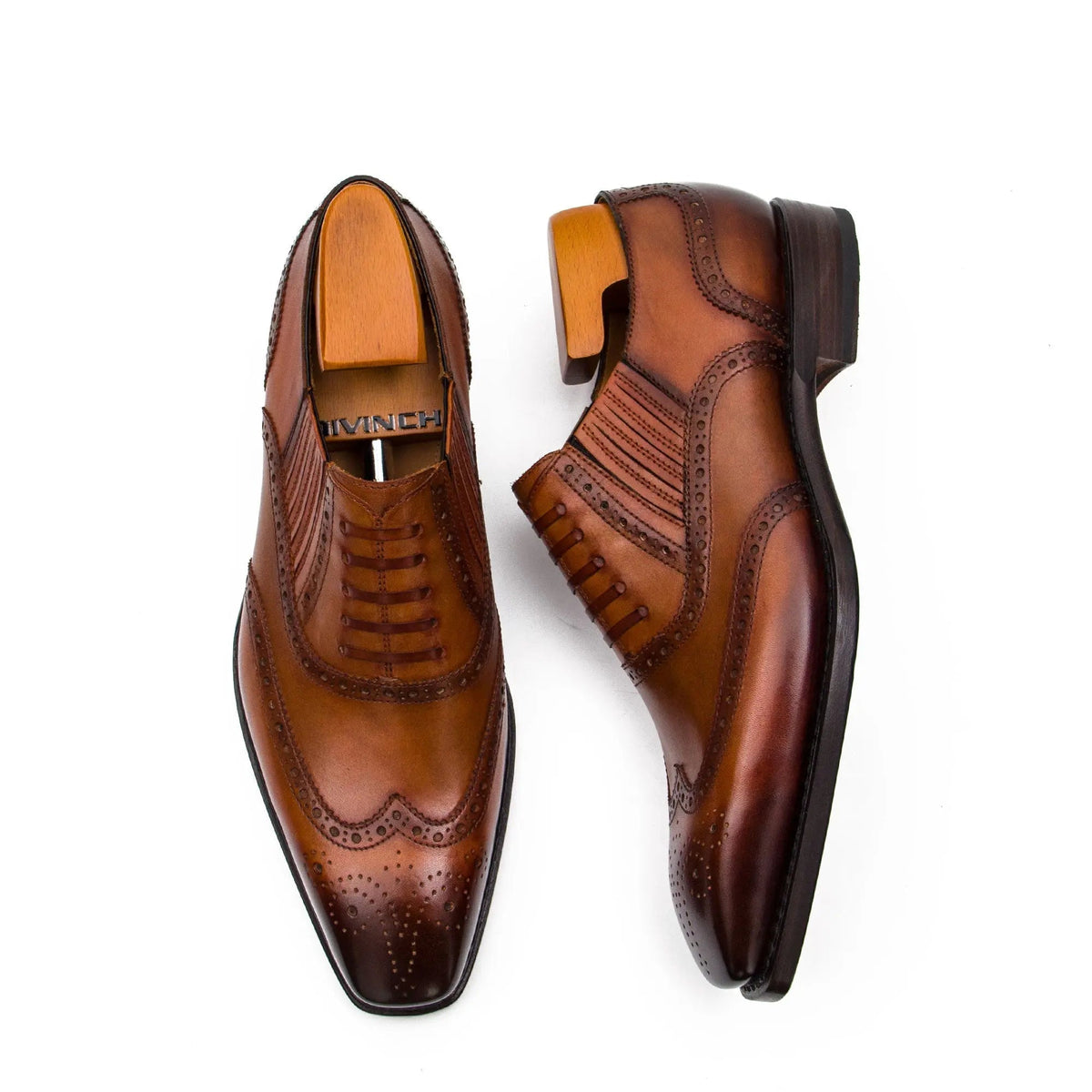 Brown Square-Wingtip Oxford Shoes with Ribbed Sides