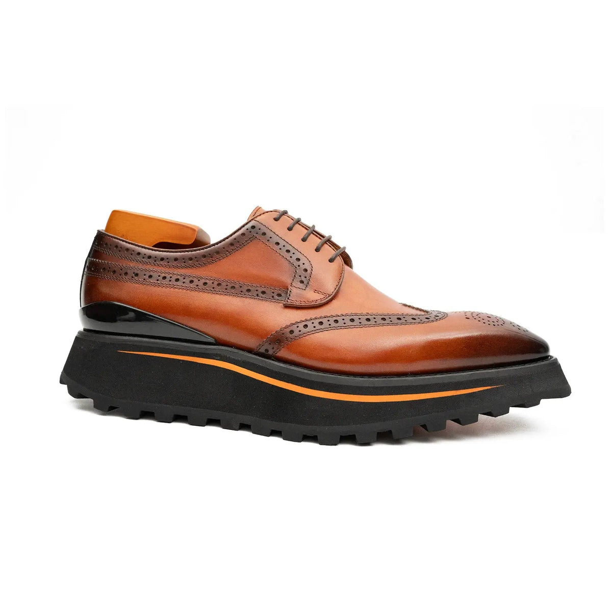 Brown Wingtip Derby Shoes with Brown-Edge Lug Sole