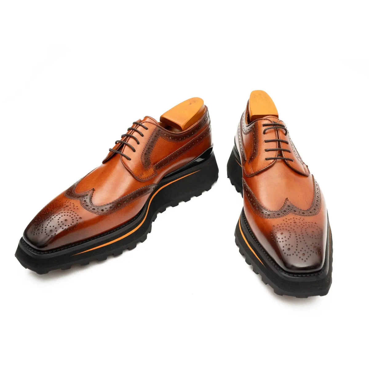 Brown Wingtip Derby Shoes with Brown-Edge Lug Sole