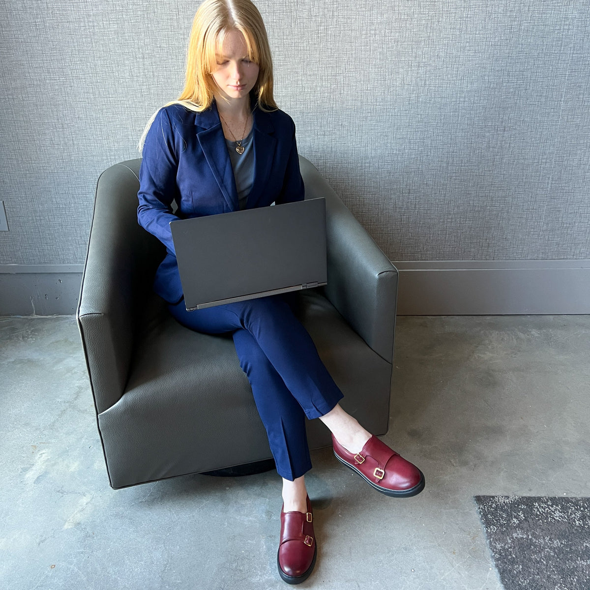 Women's Tosca - Bordo' (Slip-on)