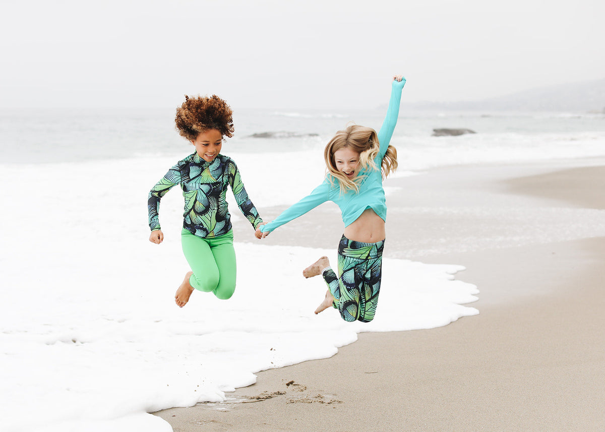 Girl's Pullover Rash Guard - Turq Flyer