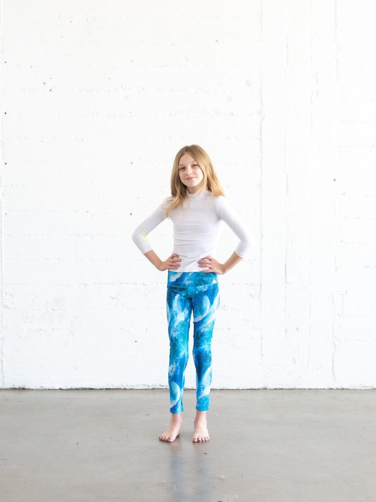 Girl's Pullover Rash Guard - White