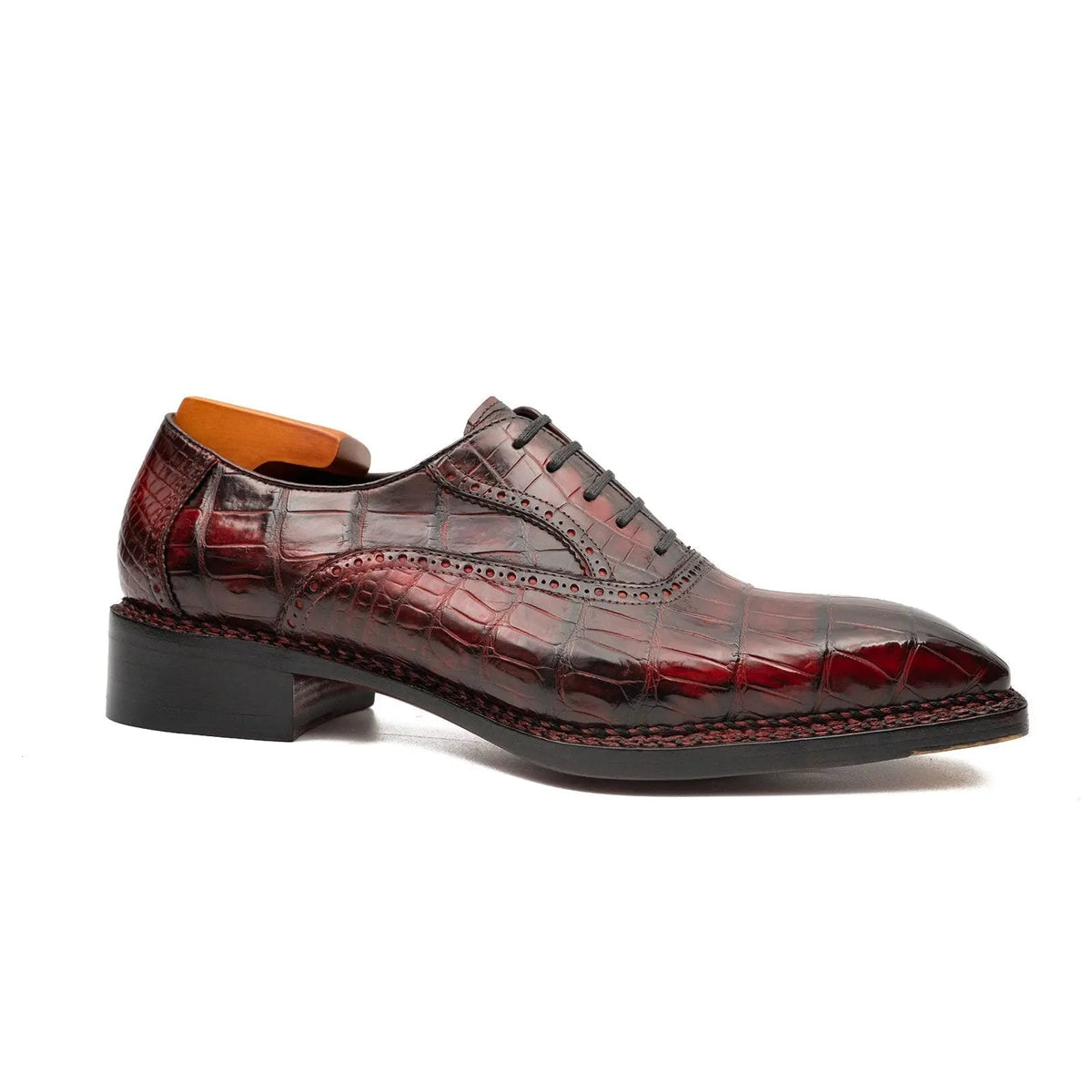 Burgundy Textured Oxford Shoe with Tapered Squared Toe
