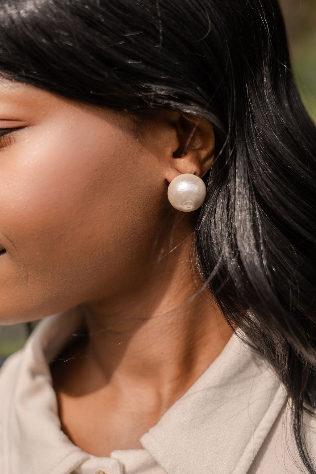 Evie - Cotton Pearl Stud Earring - 18k Gold Plated